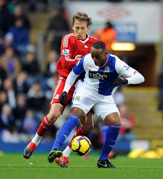 场上的每个 场上的每个